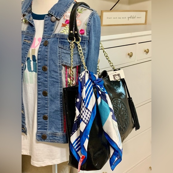 Anne Klien Tote bag. - Picture 2 of 12